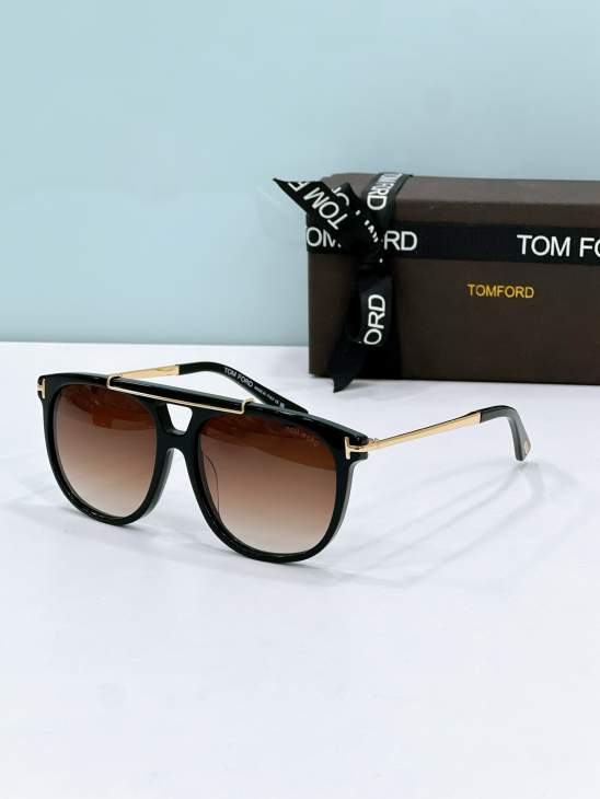 Picture of Tom Ford Sunglasses _SKUfw80537189fw